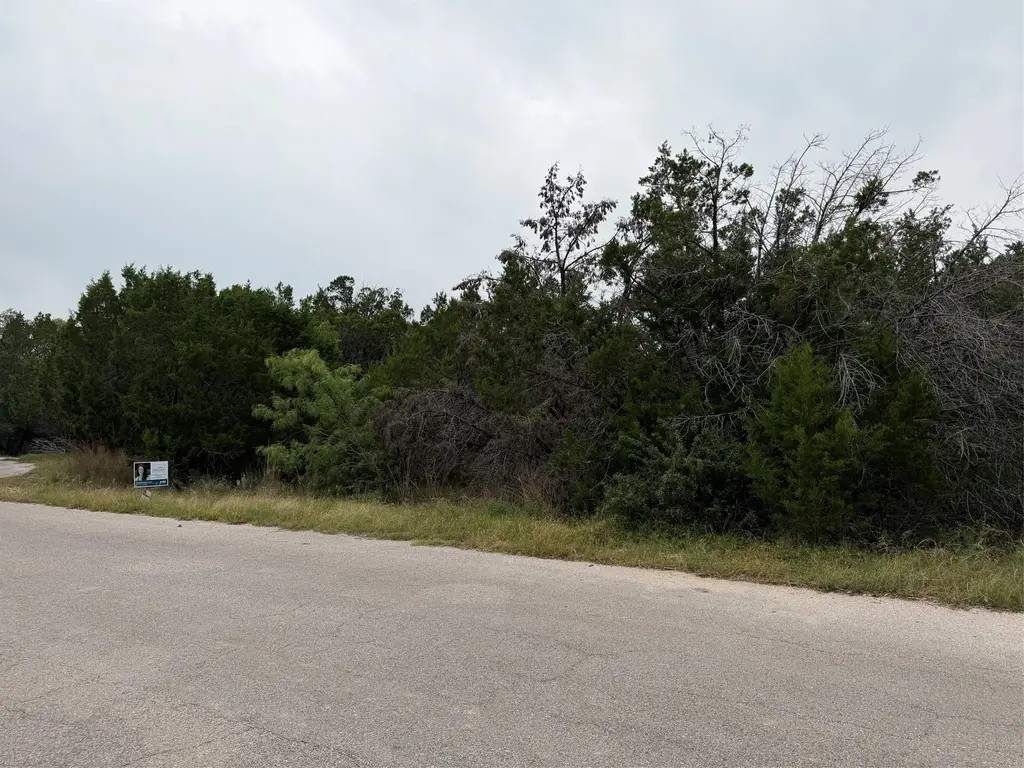 21479 Lakefront Drive, Lago Vista
