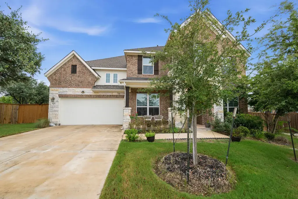 105 Autumn Oak Way, Georgetown