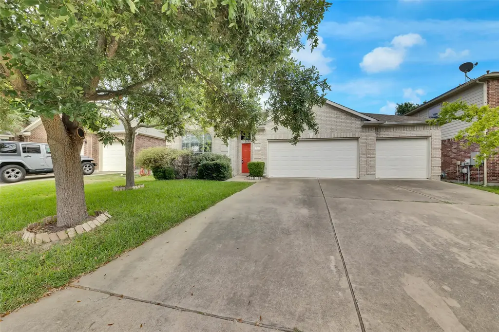 2133 Paradise Ridge Drive, Round Rock