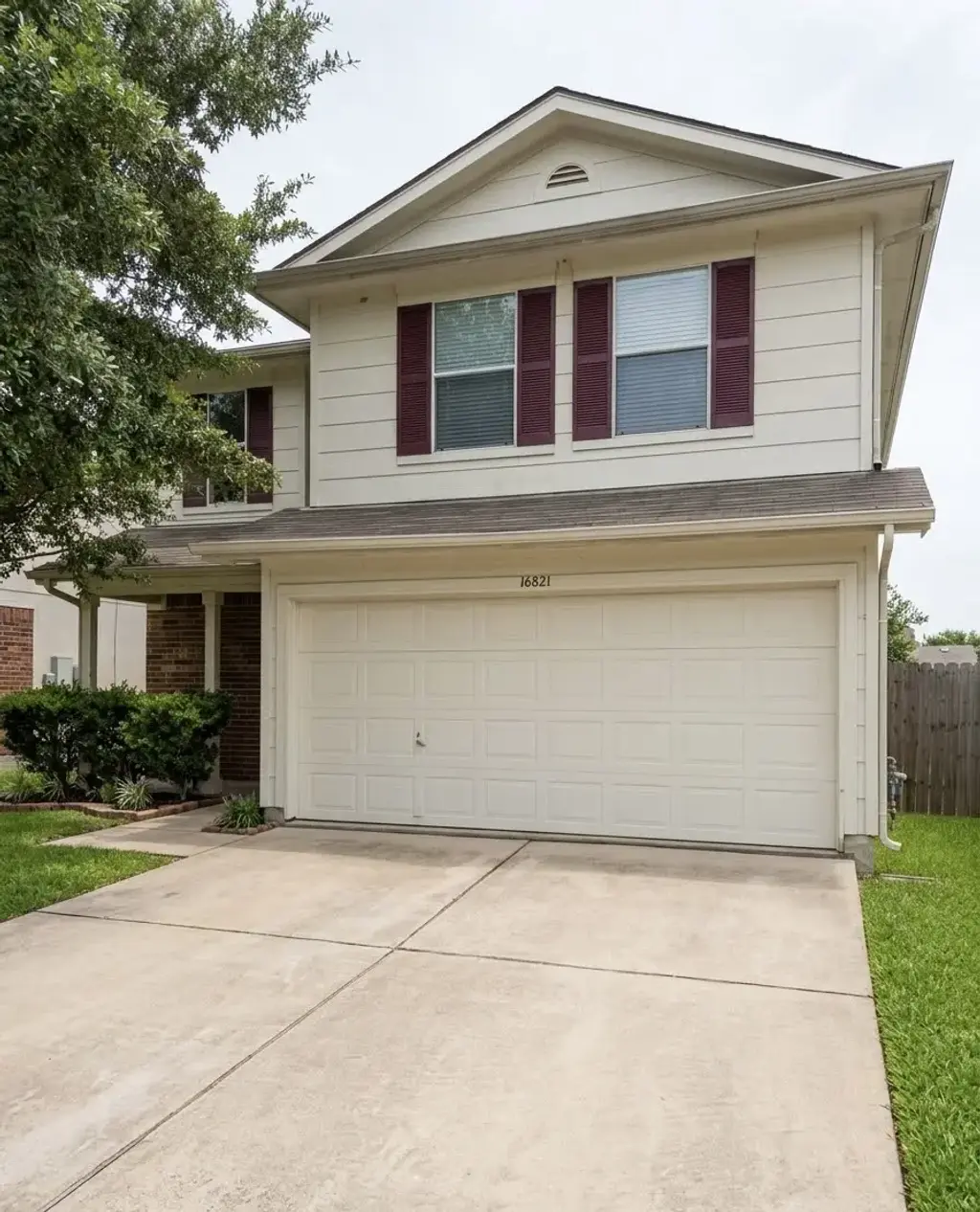 16821 Jaron Drive, Manor