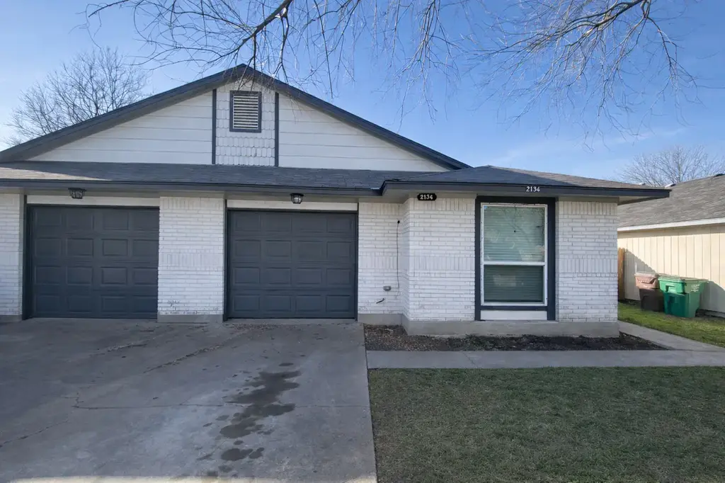 2132 Redwing Way 2132, Round Rock