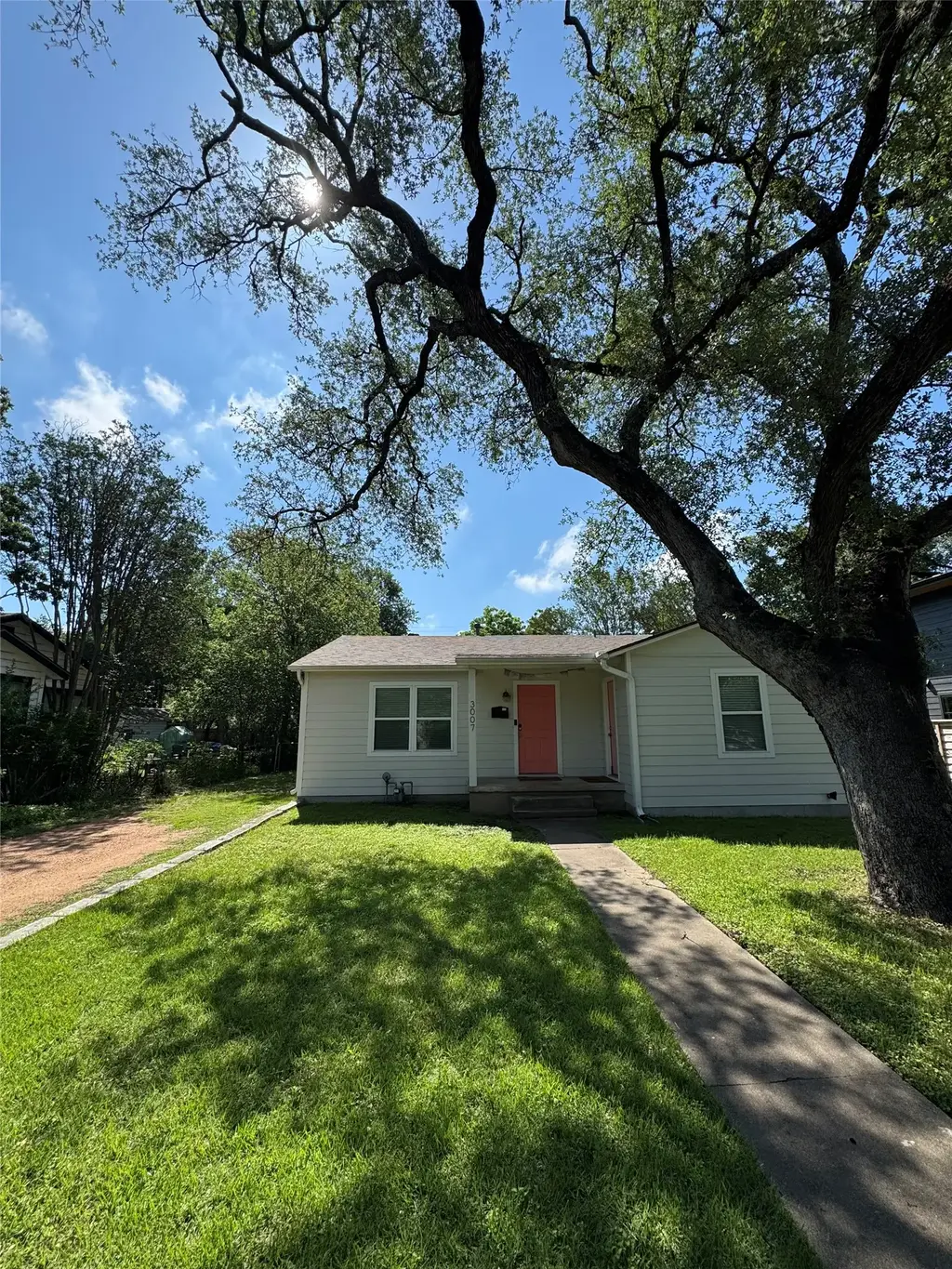 3007 French Place, Austin