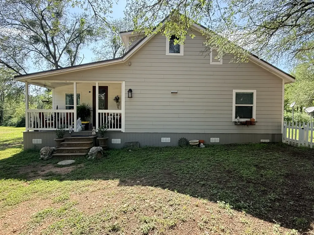 227 Crooked Hollow Road, Elgin