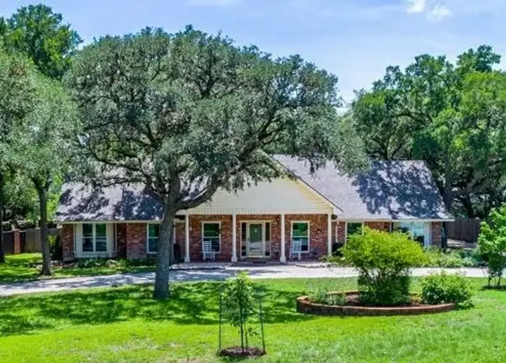 97 W Mimosa Circle, San Marcos