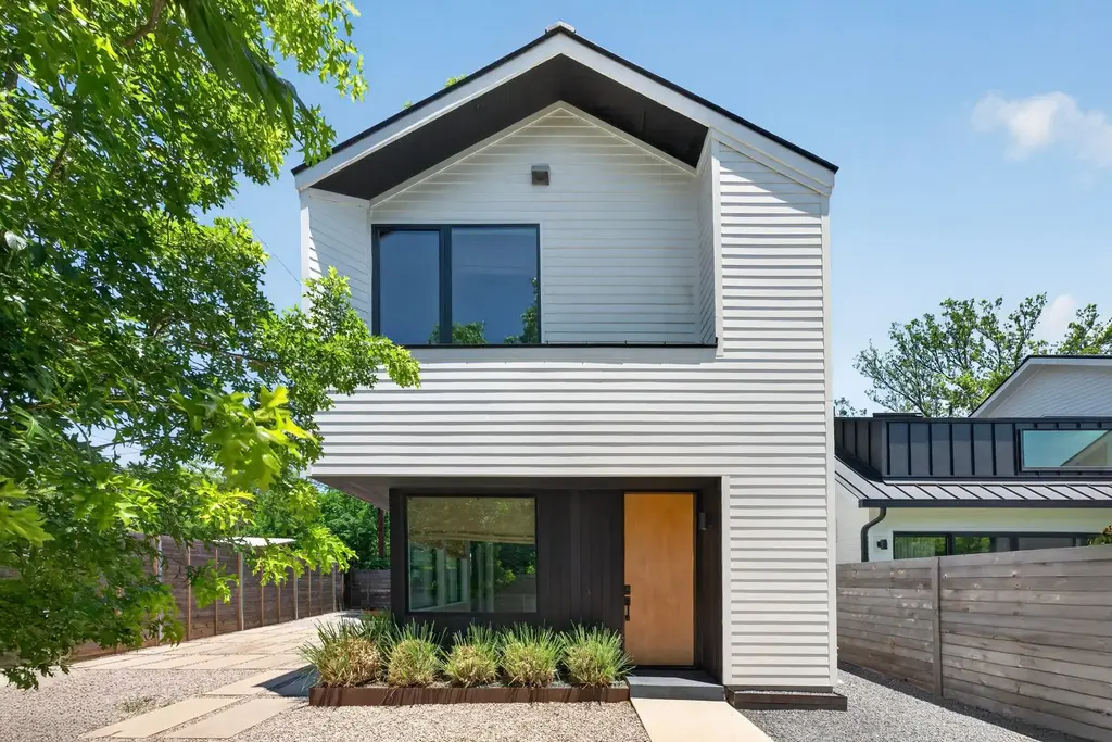 4604 S 2nd Street 2, Austin