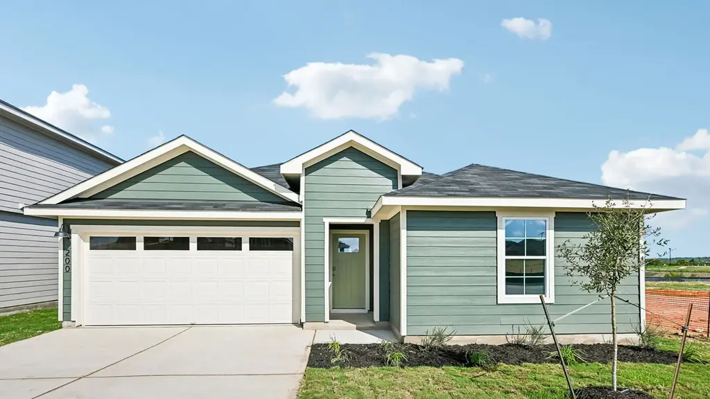 200 Salkeld Drive, Uhland