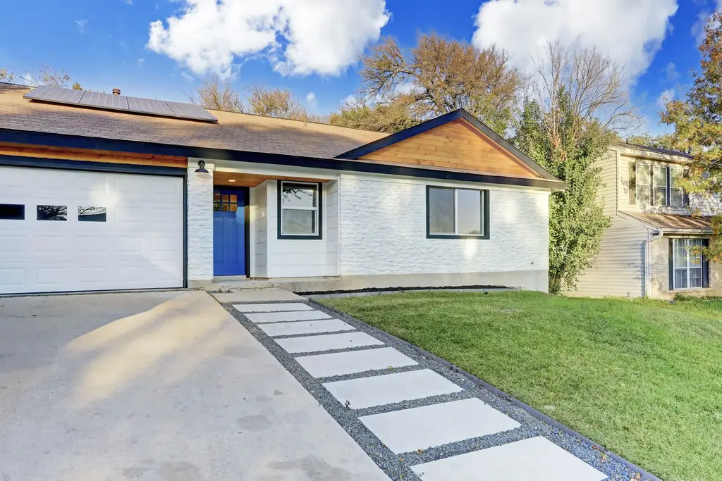 2902 Jorwoods Drive, Austin