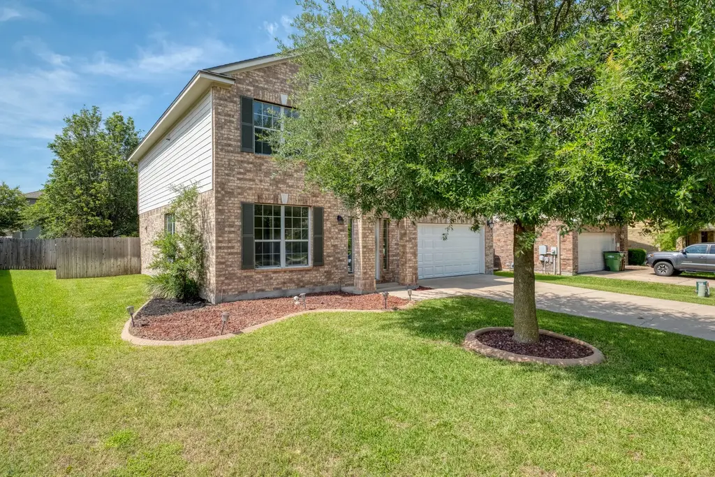 106 Justin Leonard Drive, Round Rock