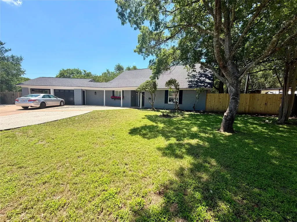 7303 Whispering Creek Circle A & B, Austin
