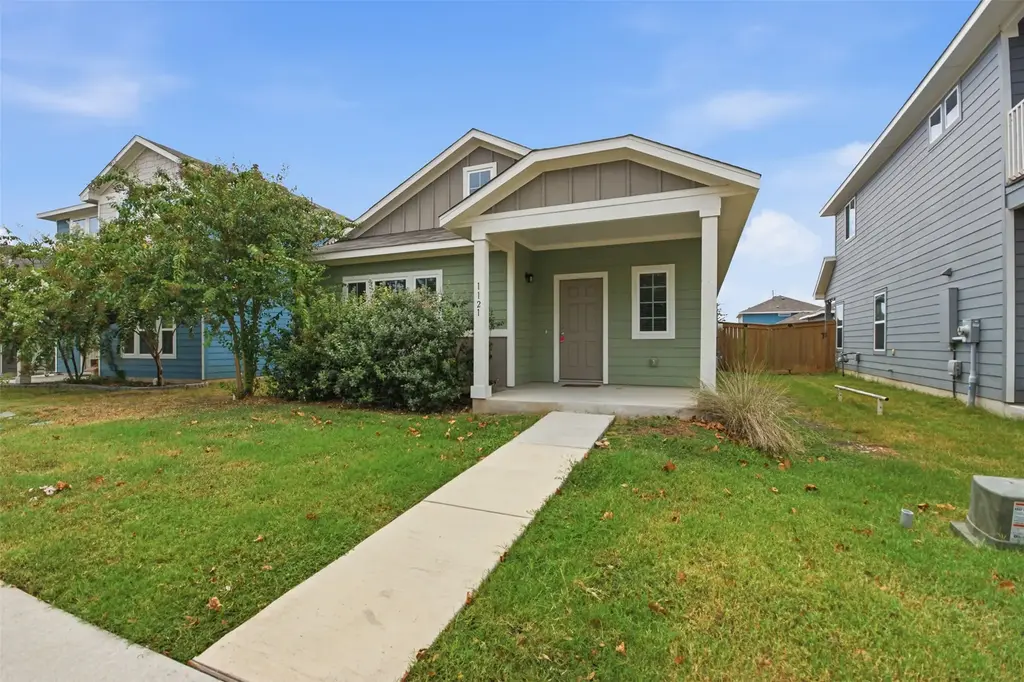 1121 Esplanade Parkway, San Marcos