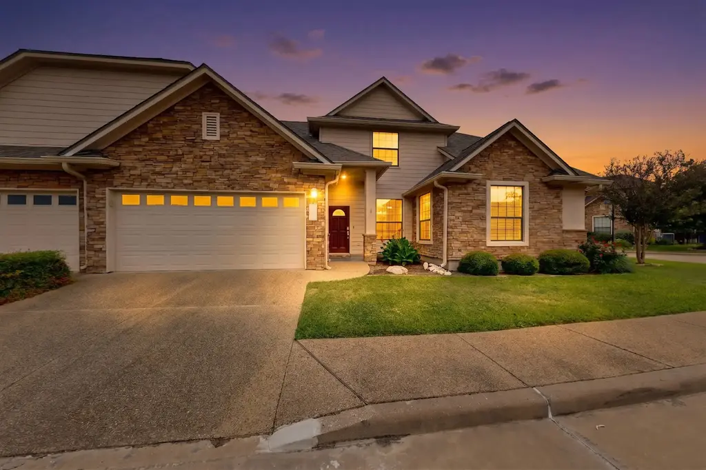 13933 Ashton Woods Circle 71, Austin
