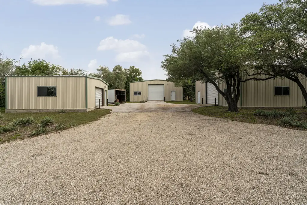 618 County Road 156, Granger