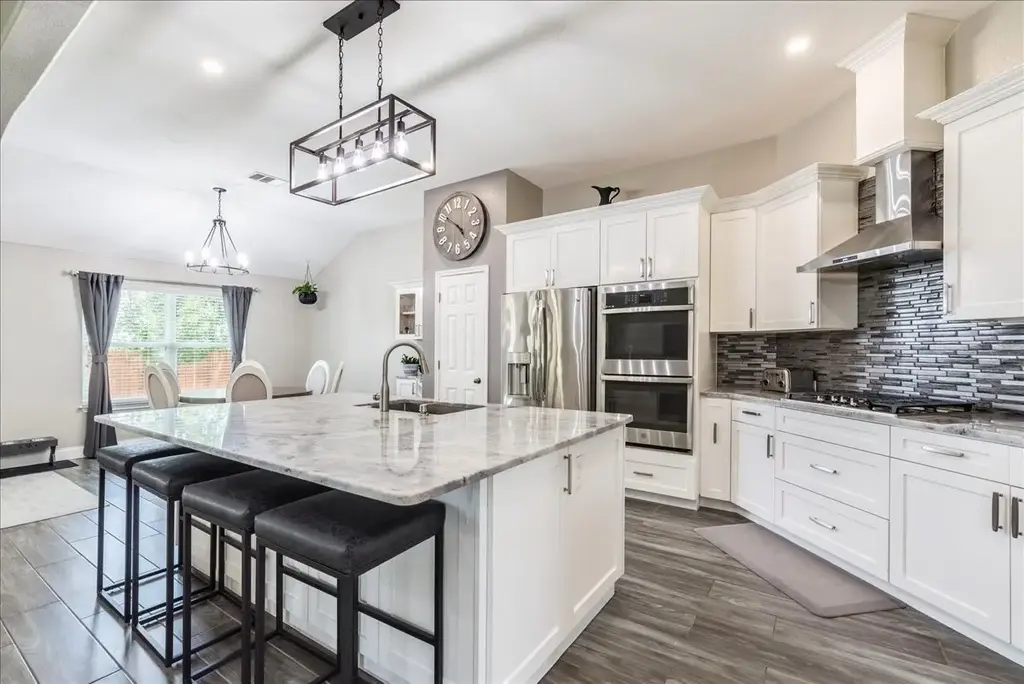 18716 Alnwick Castle Drive, Pflugerville
