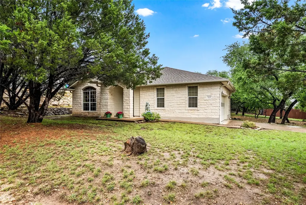 2601 Warren Cove, Lago Vista
