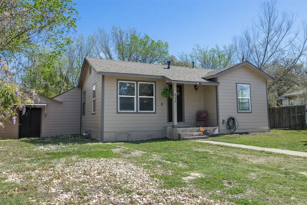 823 Hickory Street, Rockdale