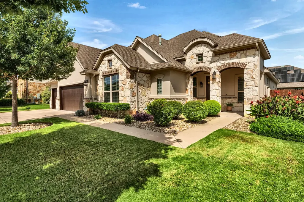 203 Summer Park Bend, Cedar Park