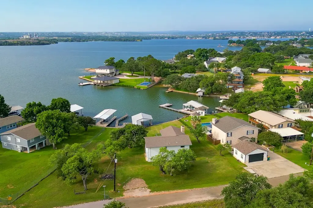 420 Hill Drive, Granite Shoals