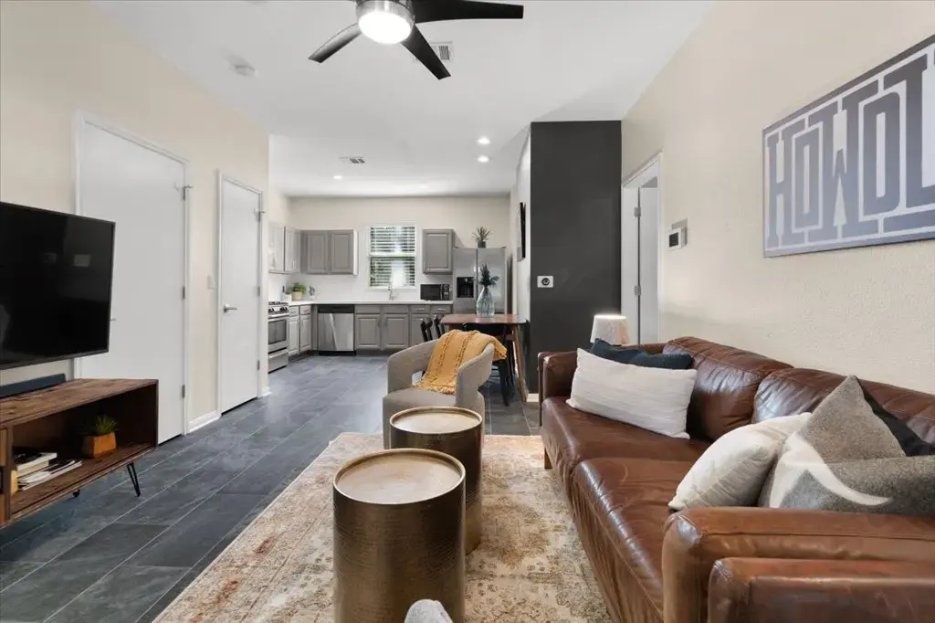 4806 Mendoza Drive, Austin