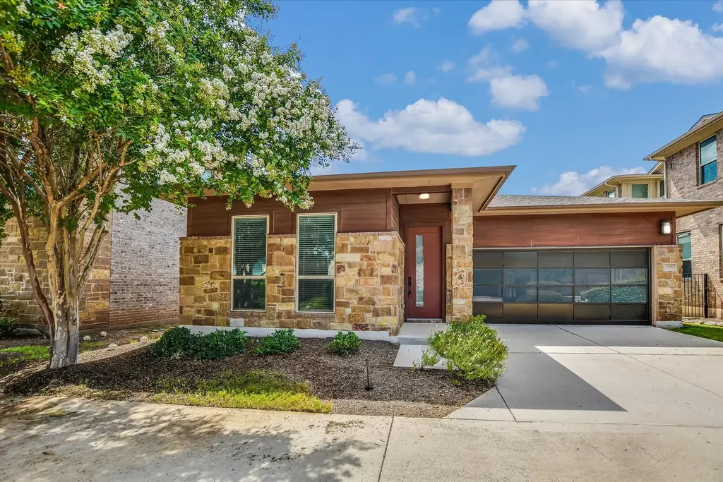 508 W Baylee Love Lane, Austin