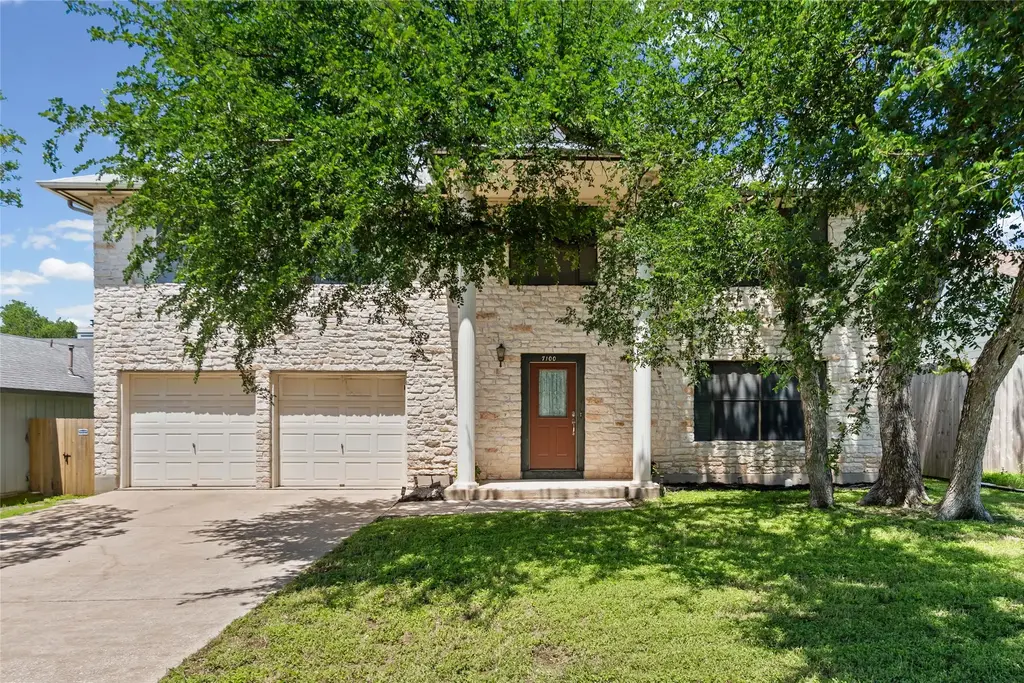 7100 Pine Bluffs Trail, Austin