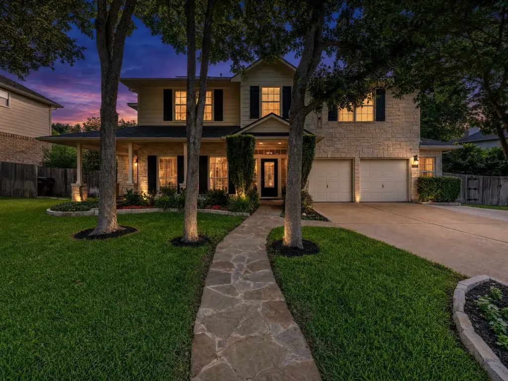 8303 Full Moon Trail, Round Rock