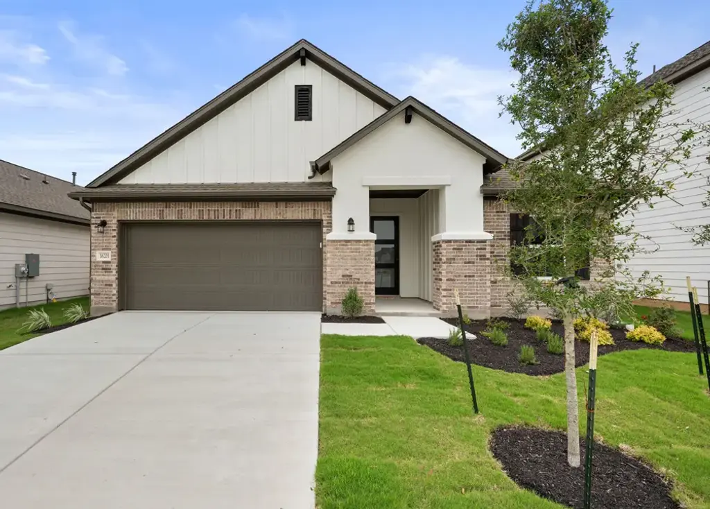 16201 Smithers Road, Manor