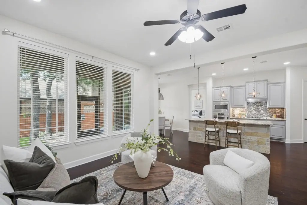 3901 Sansome Lane, Round Rock