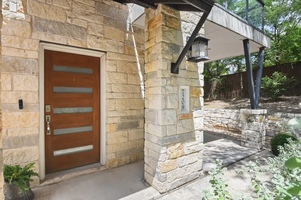 7209 Bassett Court, Austin