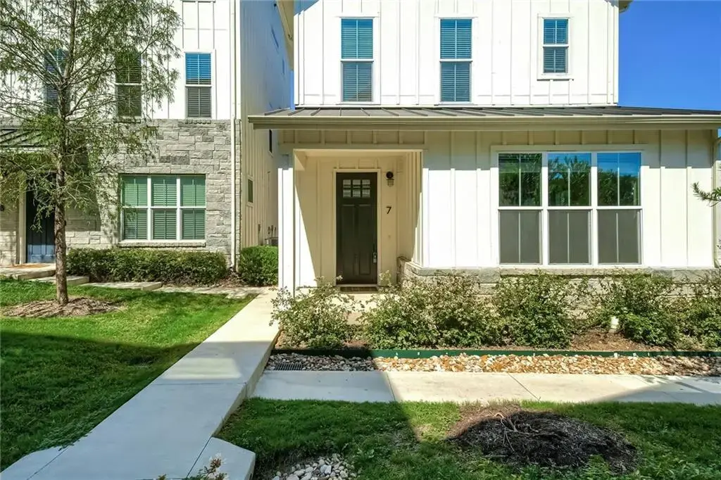 2624 Metcalfe Road 7, Austin