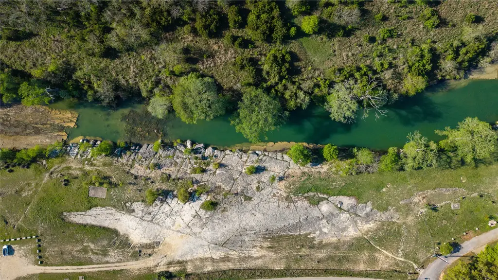 107 Edgewater Drive, Wimberley