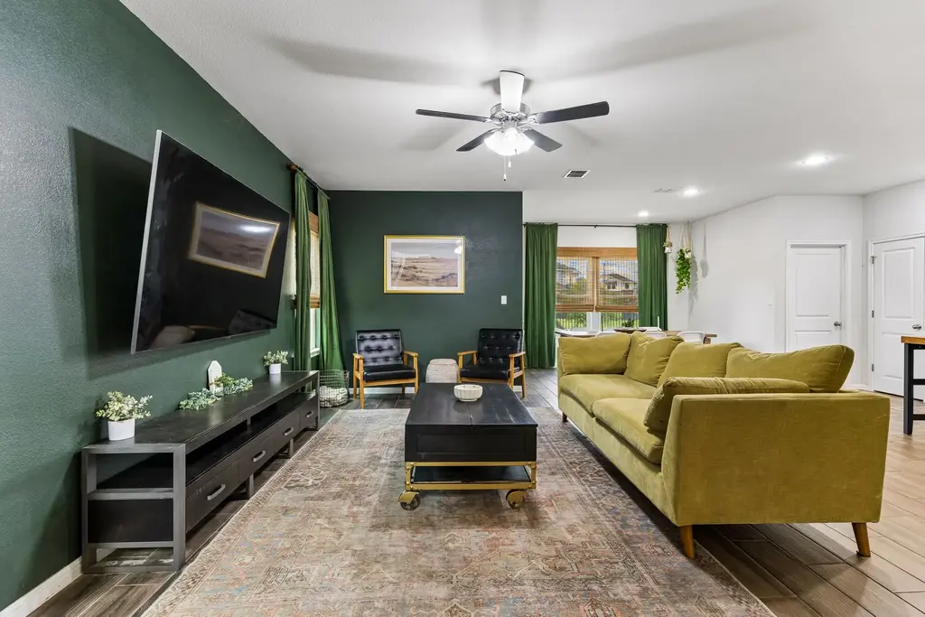 2851 Brand Iron Drive, San Marcos