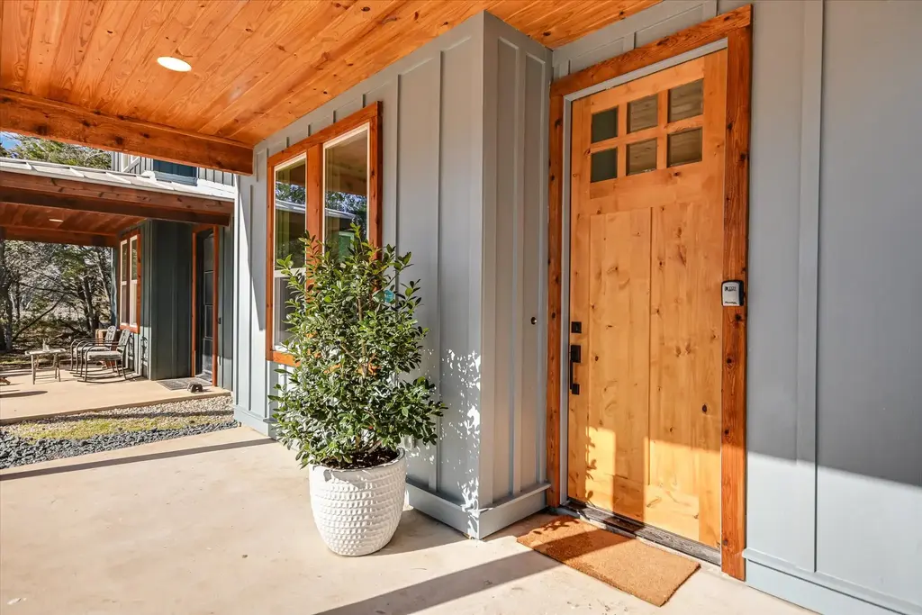 70 Deer Ridge Road, Wimberley
