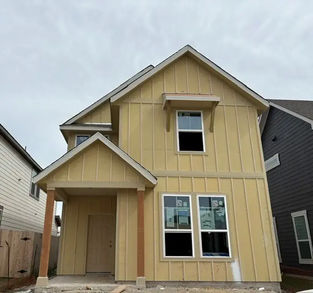 219 Tribute Boulevard, Taylor
