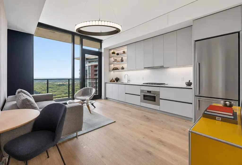 610 Davis Street 3508, Austin