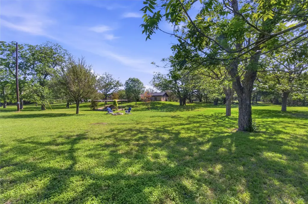 8203 N Madrone Trail N, Austin