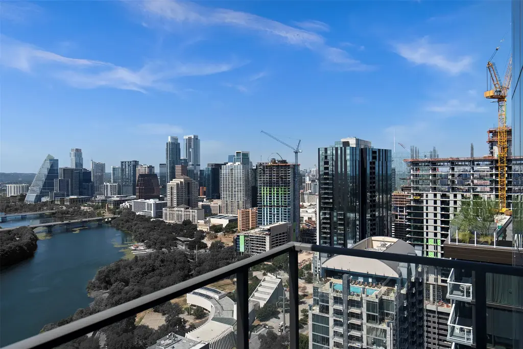44 East Avenue 3104, Austin