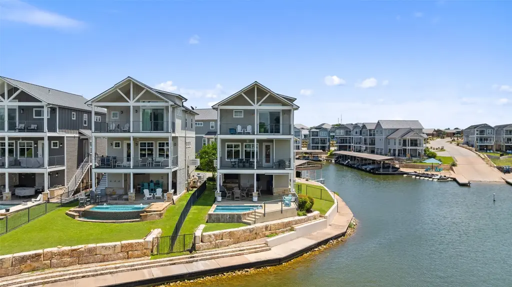 412 Island Circle, Kingsland
