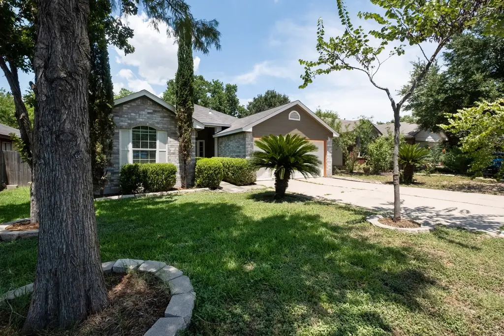 7320 Muffin Drive, Austin