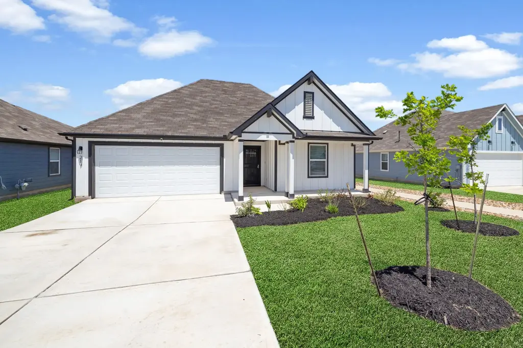 217 Sweetwater Creek Lane, Hutto