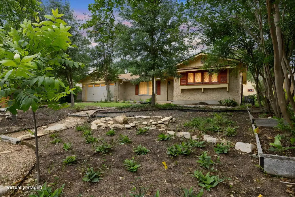 5509 Mapleleaf Drive, Austin