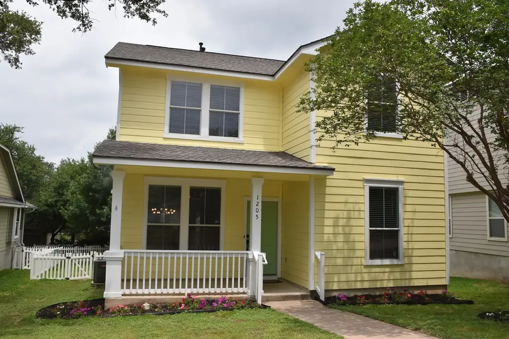 1205 Rawhide Trail, Cedar Park