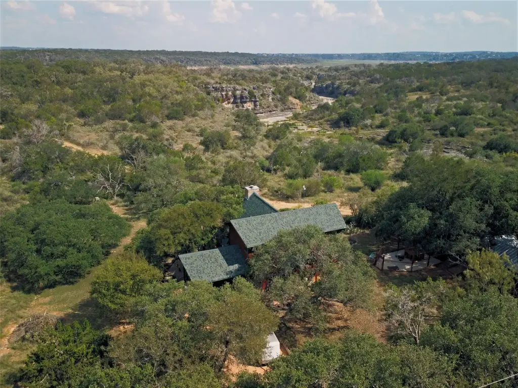 601 Echo Drive, Spicewood