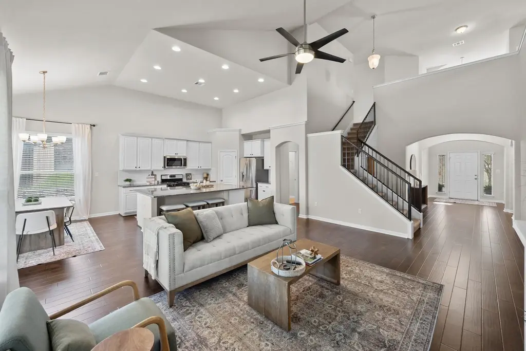10902 Owyhee View, Austin