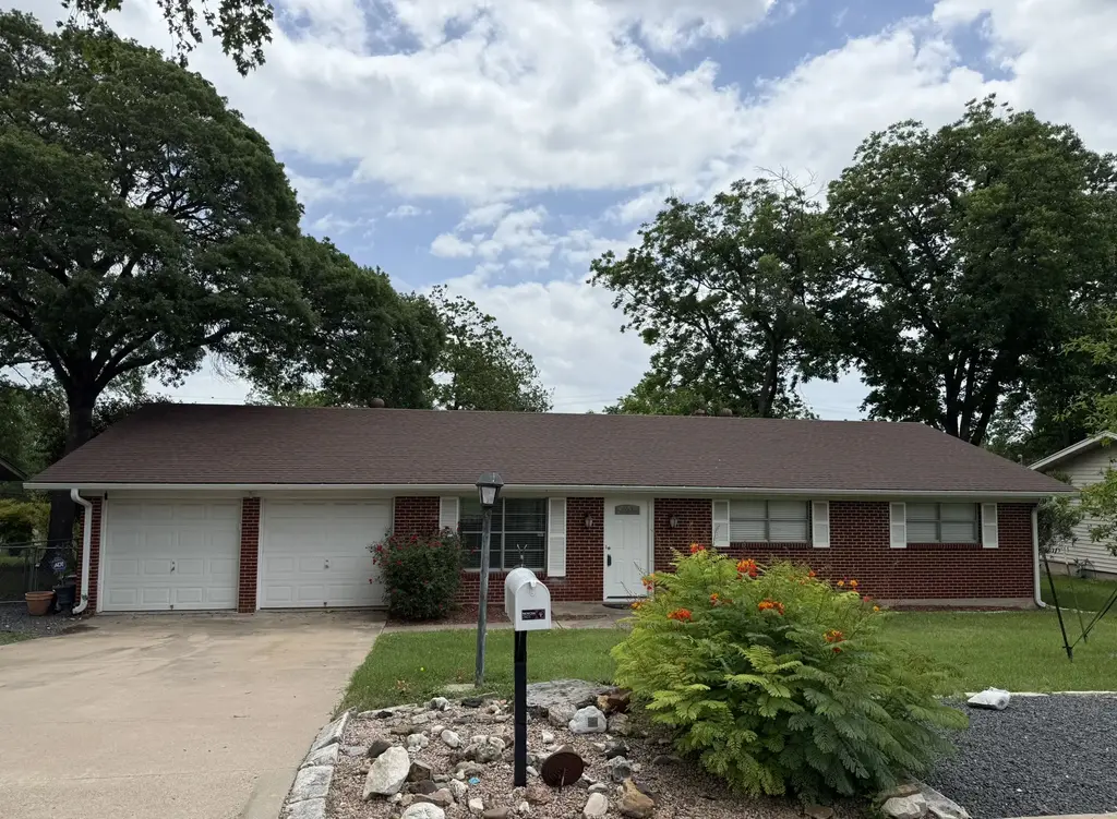 11507 Oak Trail, Austin