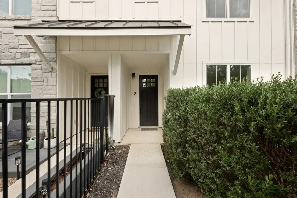 2624 Metcalfe Road 2, Austin