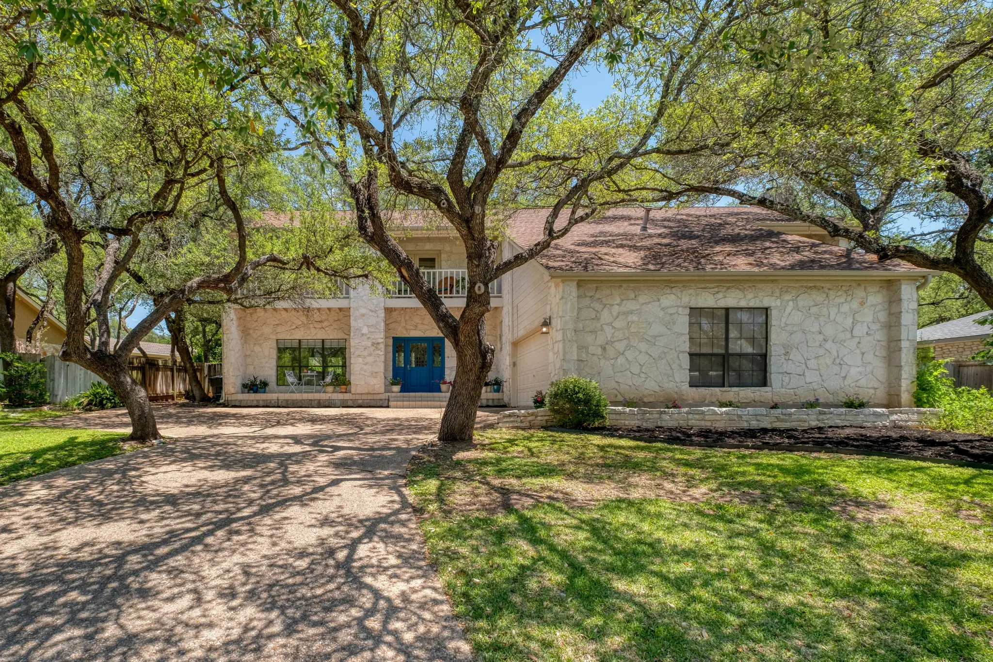 Photo of Listing #1841055