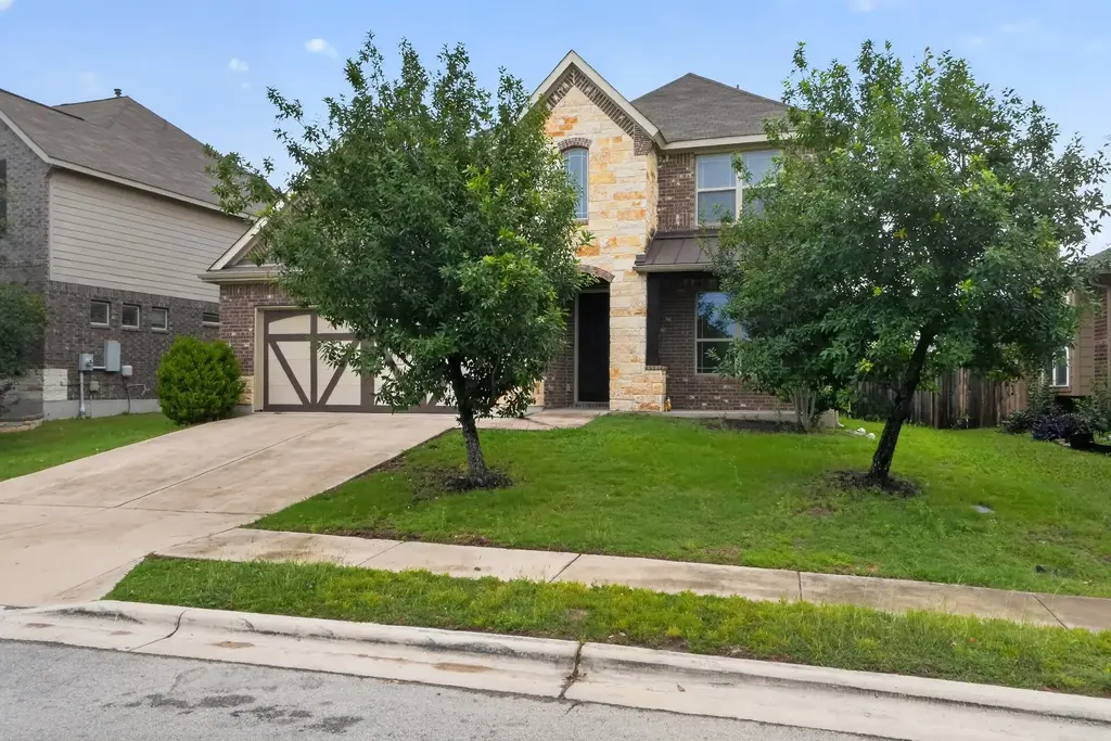 348 Vista Gardens Drive, Buda