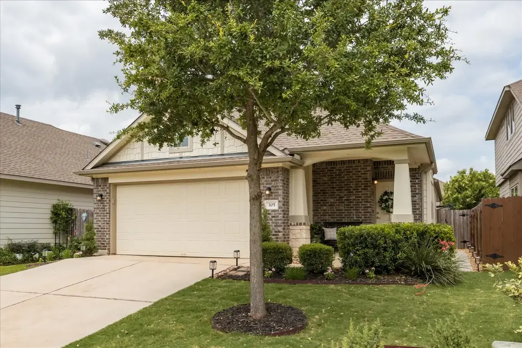 305 Hay Barn Street, San Marcos