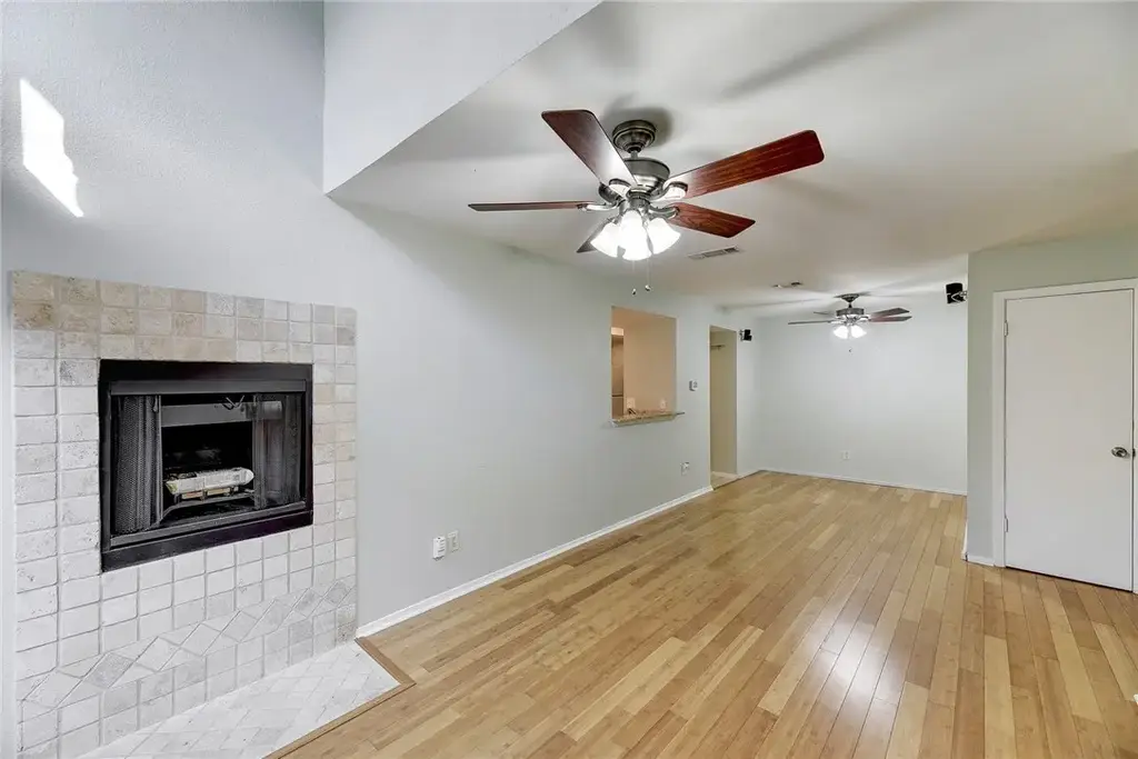 3627 Menchaca Road 215, Austin
