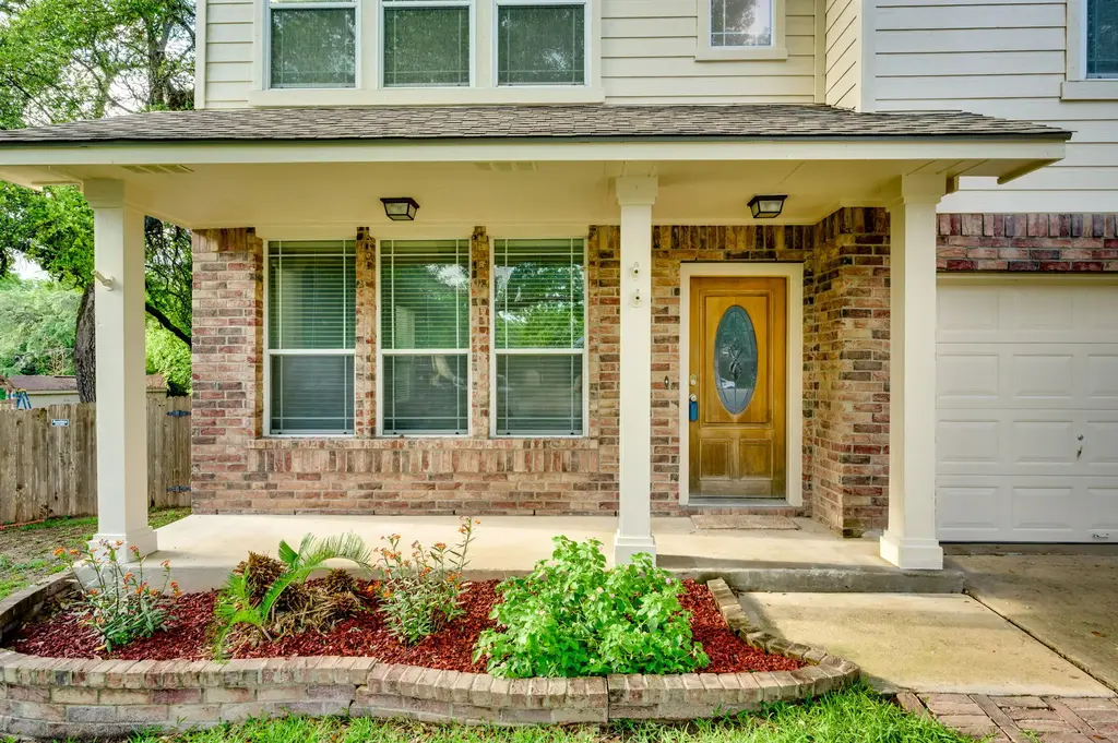 1112 Sundrop Place, Round Rock